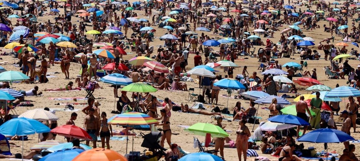 ALERTA ROJA EN 16 DEPARTAMENTOS DE FRANCIA Y NARANJA EN 68 POR LA OLA DE CALOR