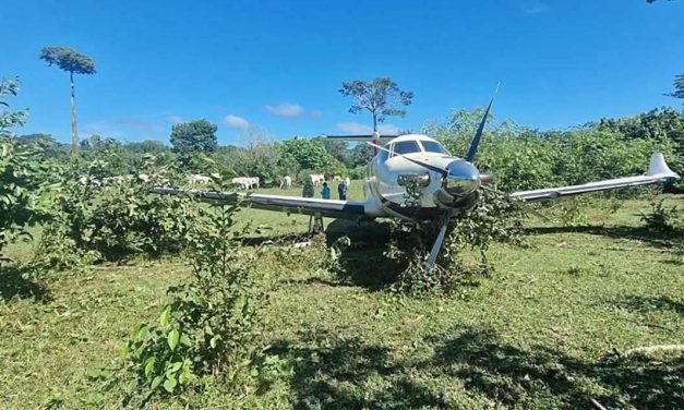 AVIÓN  ATERRIZA DE EMERGENCIA EN COMUNIDAD DE OROMOMO TRAS FALLA EN TURBINA