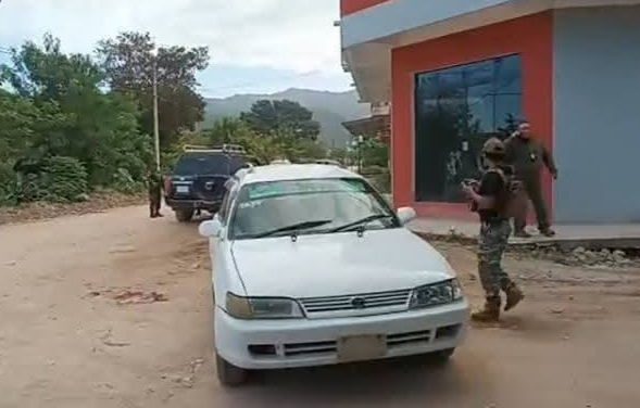 BALACERA DURANTE OPERATIVO ANTIDROGA EN YACUIBA DEJA TRES HERIDOS, ENTRE ELLOS DOS POLICÍAS
