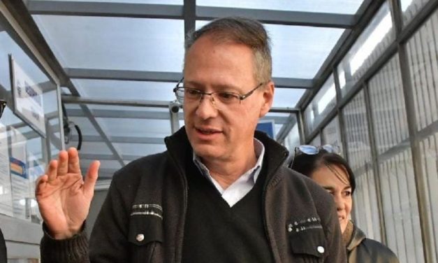 EL TSE DEFINIRÁ LA SITUACIÓN DE JAIME DUNN ENTRE ESTE LUNES Y MARTES