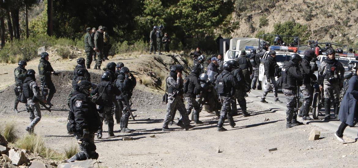 REPORTAN POLICÍAS HERIDOS EN EMBOSCADA CON ENFRENTAMIENTOS EN LLALLAGUA