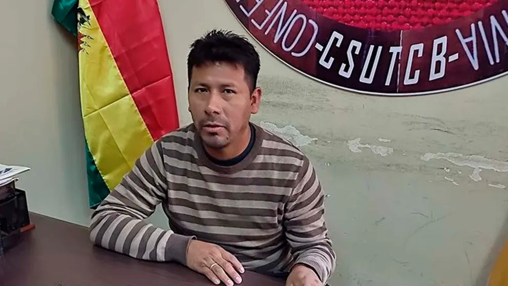 EVISTAS EXPULSAN AL DIRIGENTE HUMBERTO CLAROS DE LA CSUTCB POR ‘TRAICIÓN’