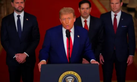 ESTADOS UNIDOS BOMBARDEÓ TRES INSTALACIONES NUCLEARES DEL RÉGIMEN IRANÍ