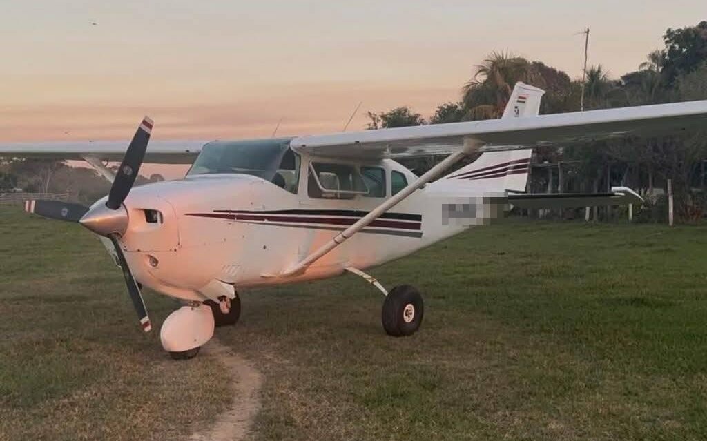 FELCN INCAUTA AVIONETA CON MÁS DE 345 KILOS DE COCAÍNA EN PISTA CLANDESTINA DEL CHAPARE