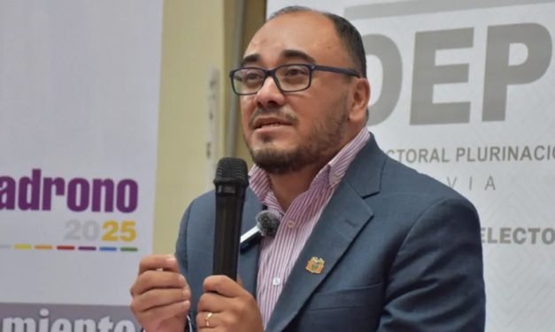 TSE PREPARA DOS DEBATES ELECTORALES JUNTO A EMPRESARIOS,PERIODISTAS Y OTRAS INSTITUCIONES