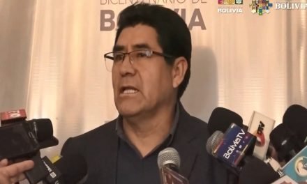 RETORNAN LAS CLASES EN SANTA CRUZ MIENTRAS QUE EN EL RESTO DEL PAÍS SE AMPLÍAN UNA SEMANA