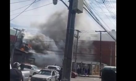 INCENDIO EN LA COCINA DE UN RESTAURANTE DE POLLOS EN LA ZONA DE LOS POZOS