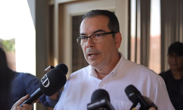 AGUILERA RATIFICA QUE CAMACHO ES EL GOBERNADOR Y DENUNCIA ATAQUES POLÍTICOS SIN FUNDAMENTO