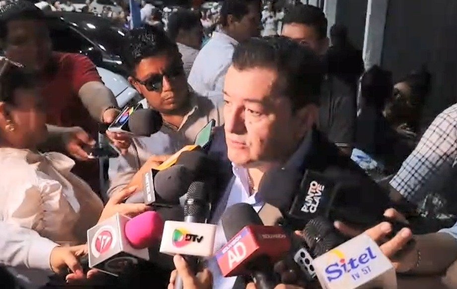 FERNÁNDEZ DICE YA TENER ACOMPAÑANTE DE FÓRMULA, PERO AÚN NO REVELARÁ EL NOMBRE