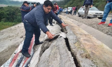 GRIETAS Y HUNDIMIENTOS EN EL TRAMO EL SILLAR DE LA CARRETERA NUEVA COCHABAMBA – SANTA CRUZ