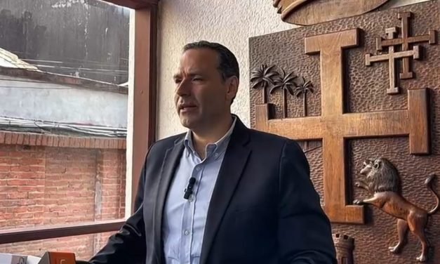 CANDIDATOS OPOSITORES CONFIRMAN ASISTENCIA AL ENCUENTRO DEL COMITÉ CÍVICO