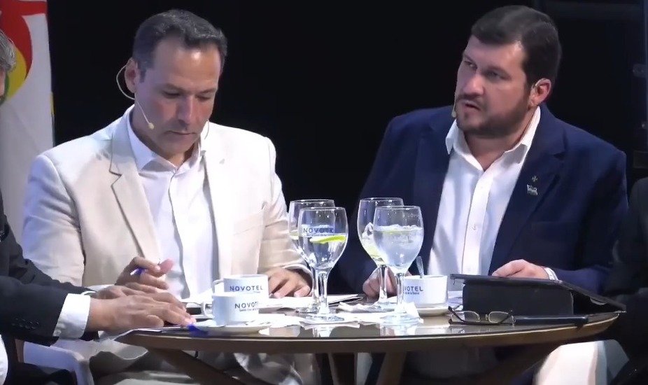 HAN PREFERIDO DARLE LA ESPALDA A SANTA CRUZ DICE  COCHAMANIDIS TRAS AUSENCIA DE PAZ Y MANFRED