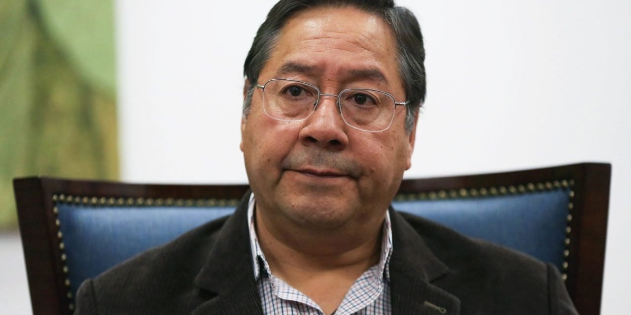 ARCE NIEGA PRESIONES PARA APROBAR LOS CONTRATOS DEL LITIO CON CHINA Y RUSIA