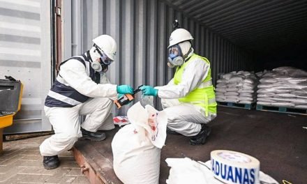 PERÚ DECOMISA CARGAMENTO DE 4 TONELADAS DE MERCURIO CON DESTINO A BOLIVIA