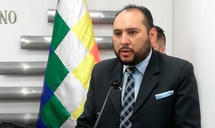 VOTAR NULO ES UN DERECHO, PERO LLAMAR A ROMPER PAPELETAS YA ES ATENTATORIO DICE MINISTRO