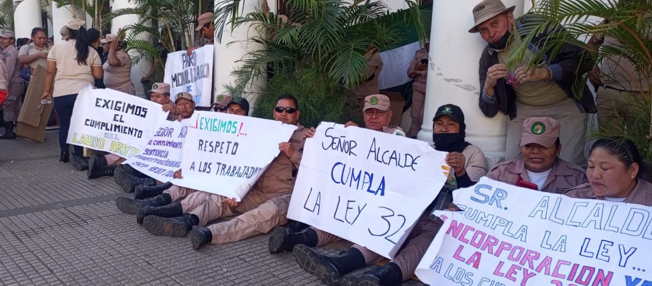 CONTINÚA EL PARO DE LOS GENDARMES, EXIGEN QUE SE CUMPLA EL LAUDO ARBITRAL