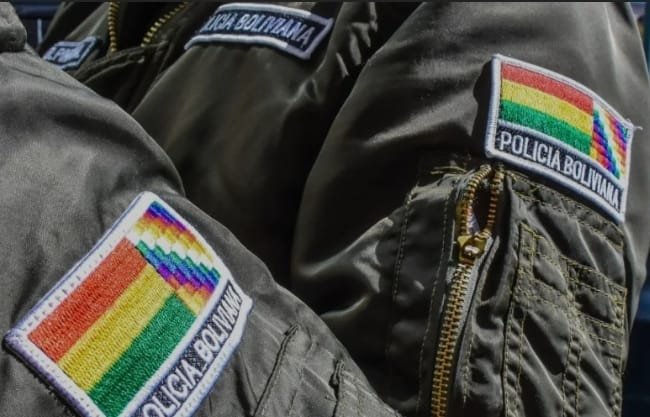 POLICÍAS INVOLUCRADOS EN EXTORSIÓN: UNO DE ELLOS BALEADO POR UN BRASILEÑO