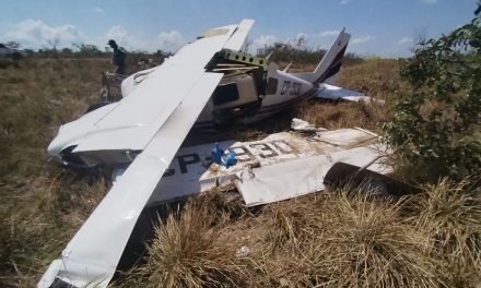 AVIONETA SE ACCIDENTA EN BAURES; NO HAY VÍCTIMAS FATALES