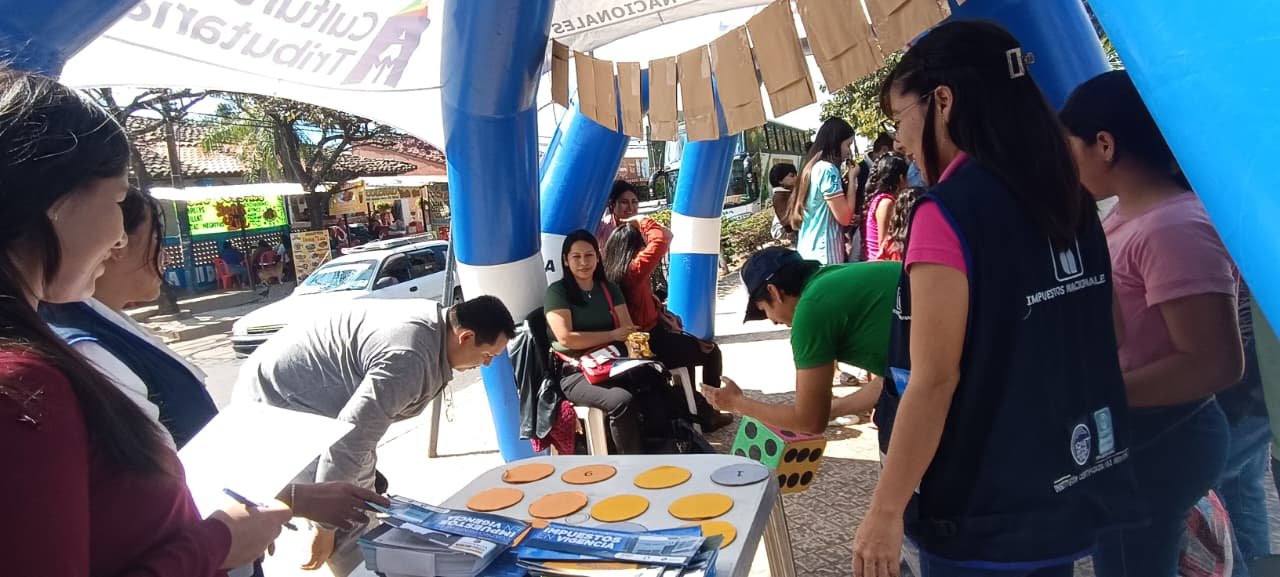 SIN DIFUNDE BENEFICIOS DEL SIAT EN FERIA TRIBUTARIA