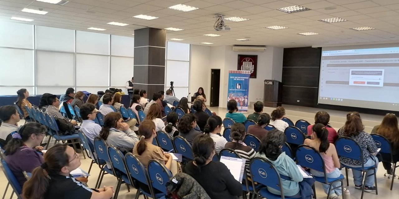 CASI 50 ADMINISTRATIVOS DE ICAM RECIBEN CAPACITACIÓN TRIBUTARIA