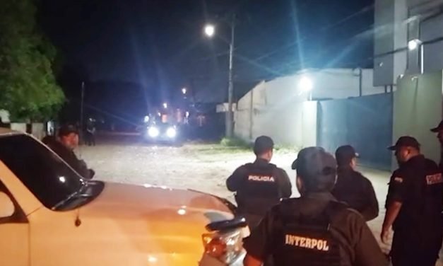 SANTA CRUZ: FISCALÍA INVESTIGA DOBLE ASESINATO CON MÁS DE 100 DISPAROS