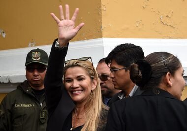 LIBERAN A JEANINE ÁÑEZ EN EL CASO SENKATA; FISCALÍA DEFINIRÁ FUTURO DEL JUICIO