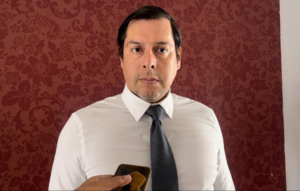 DEFENSA DE CAMACHO PAGA FIANZA Y ACELERA PROCEDIMIENTOS LEGALES