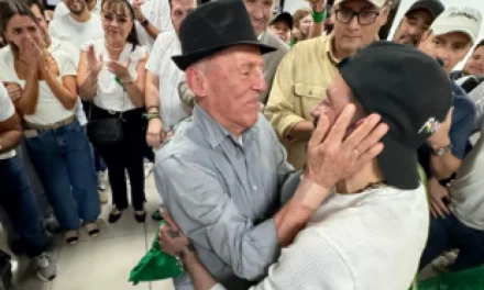 EMOTIVO REENCUENTRO: LUIS FERNANDO CAMACHO CON SU FAMILIA