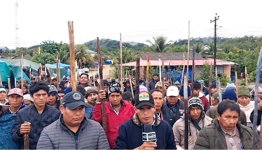 EVISTAS AMENAZAN CON CONVULSIONAR EL PAÍS SI CAMACHO, ÁÑEZ Y PUMARI SON LIBERADOS