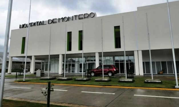 HOSPITAL DE MONTERO LANZA FICHAS DIGITALES: PIONERO EN SANTA CRUZ