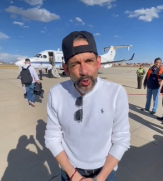 CAMACHO ANTES DE PARTIR A SANTA CRUZ: “ES UN HONOR HABER ESTADO PRESO POR DEFENDER LA DEMOCRACIA”