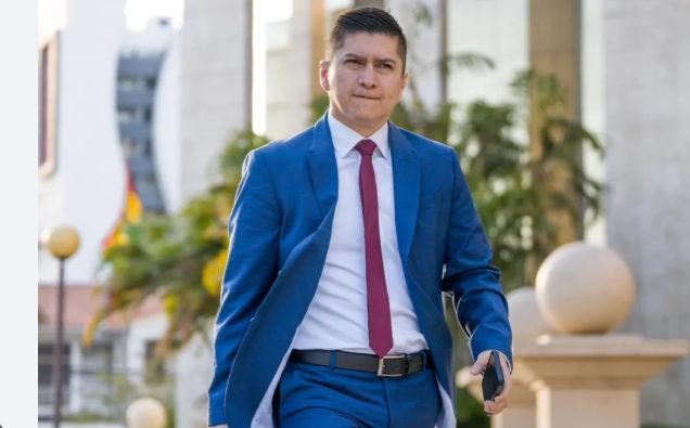 APB ADMITE DERROTA Y DEFINIRÁ APOYO EN SEGUNDA VUELTA