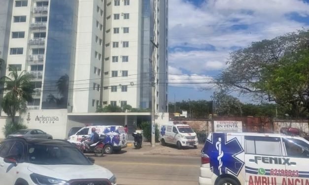 SANTA CRUZ: INVESTIGAN LA MUERTE DE UNA JOVEN QUE CAYÓ DE UN EDIFICIO