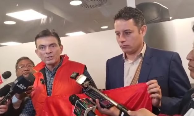 LARA ADVIERTE: “NI PAZ SE SALVA SI TRAICIONA AL PUEBLO”
