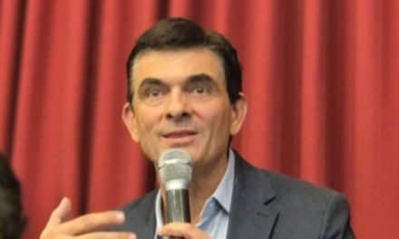 RODRIGO PAZ CONFIRMA ASISTENCIA A REUNIÓN DEL TSE CONTRA LA “GUERRA SUCIA”