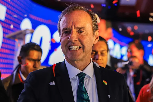 QUIROGA CALIFICA COMO “BARRO PURO” LOS ATAQUES CONTRA JP VELASCO