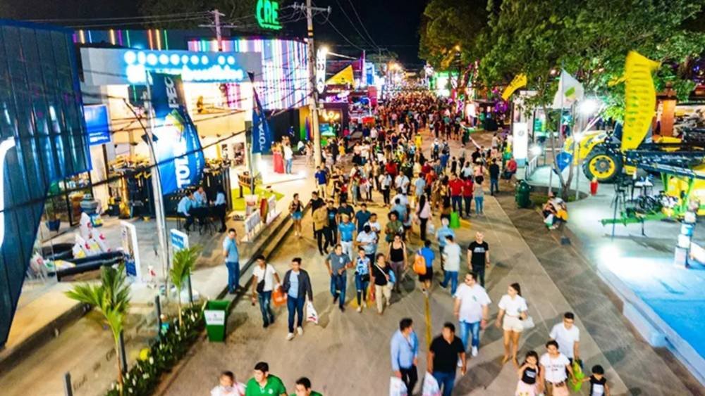 EXPOCRUZ CELEBRA A LAS FAMILIAS, EMPRENDEDORES Y TRADICIÓN CRUCEÑA