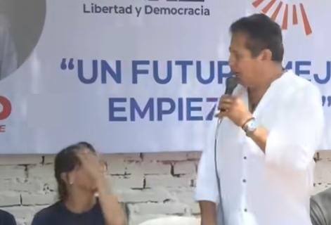 OSCAR VARGAS CUESTIONA A «MAMEN» SAAVEDRA Y A LUIS FERNANDO CAMACHO