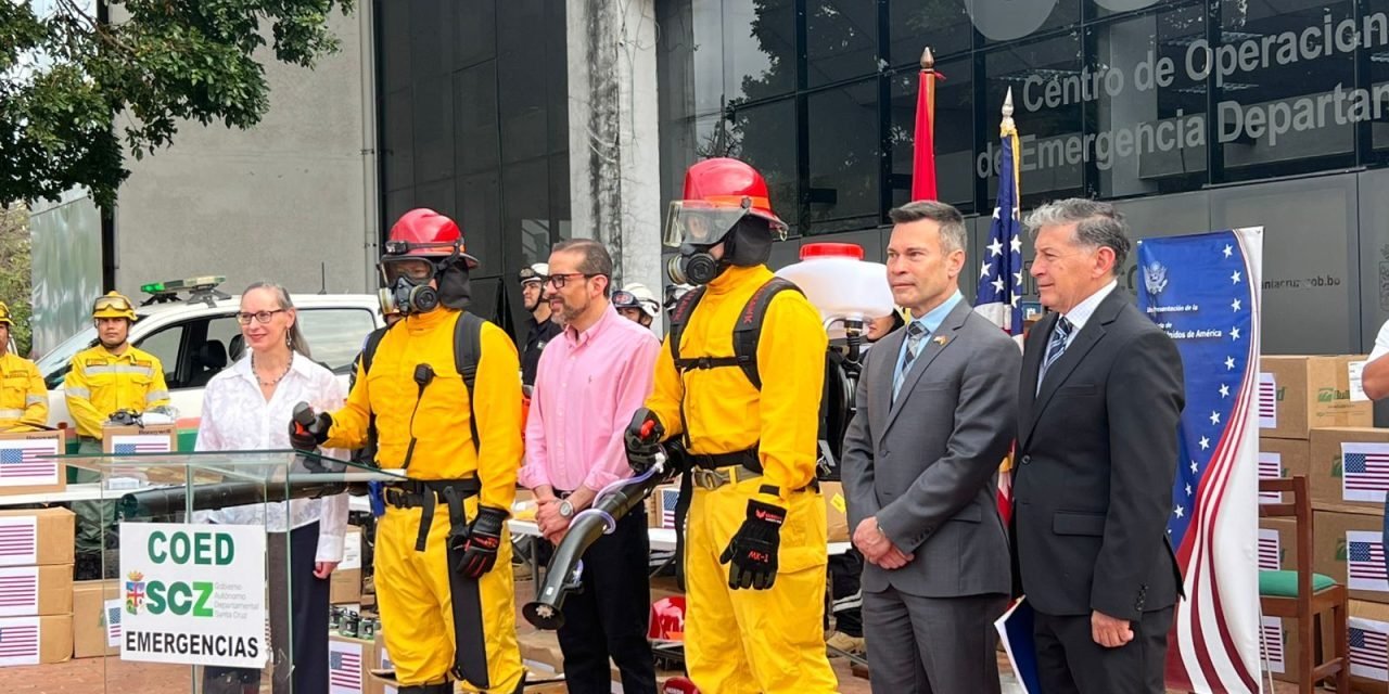 SANTA CRUZ RECIBE APOYO DE EE.UU. PARA COMBATIR INCENDIOS FORESTALES