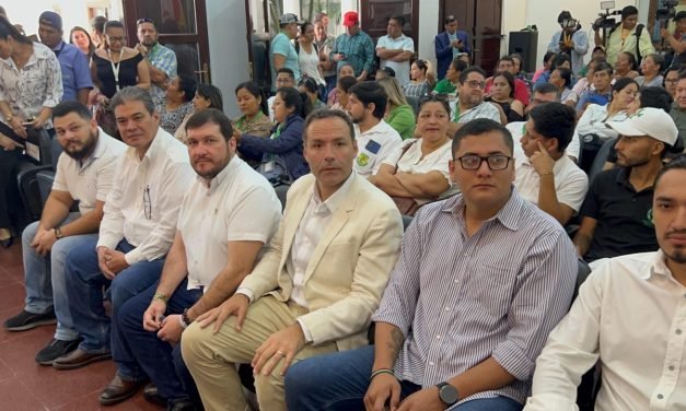 CÍVICOS PIDEN RESPETAR RESPETO LA INSTITUCIONALIDAD DEL CONCEJO