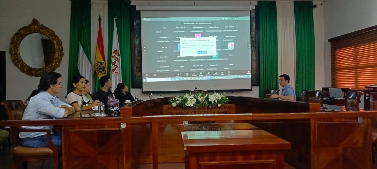 AUDIENCIA DE AMPARO POR PREDIOS FISCALES EN EL CRISTO REDENTOR ES DIFERIDA