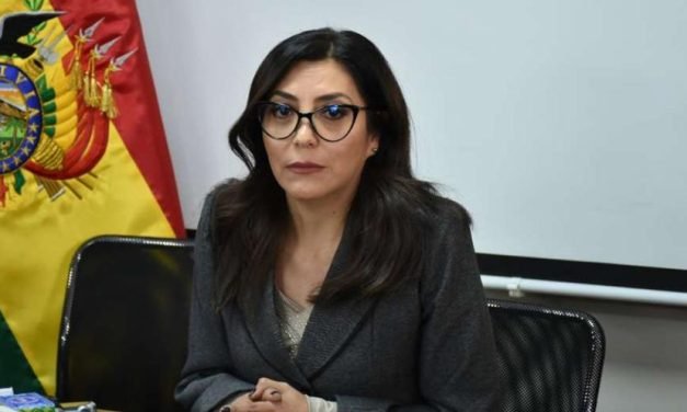 NILZA LÓPEZ ROMPE EL SILENCIO SOBRE CORRUPCIÓN Y AMENAZAS EN LA AJAM