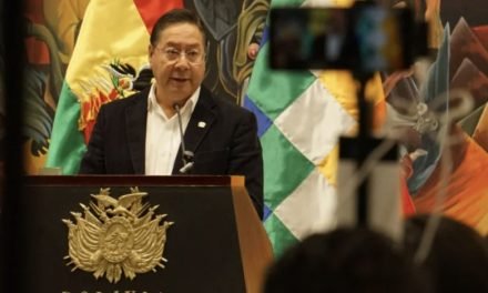 ARCE ENFRENTA PROCESO JUDICIAL POR DENUNCIA DE PATERNIDAD EN LIBERTAD