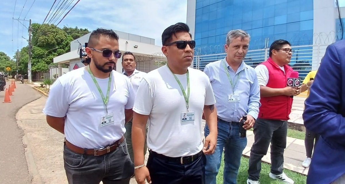 FISCALÍA ALLANA OFICINAS DE YPFB EN SANTA CRUZ POR PRESUNTO CONTRABANDO