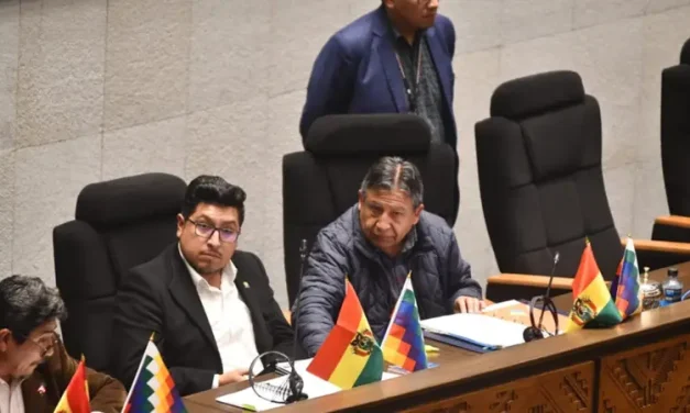 CHOQUEHUANCA CIERRA EL PERIODO LEGISLATIVO 2020-2025 TRAS SESIÓN MARCADA POR POLÉMICA