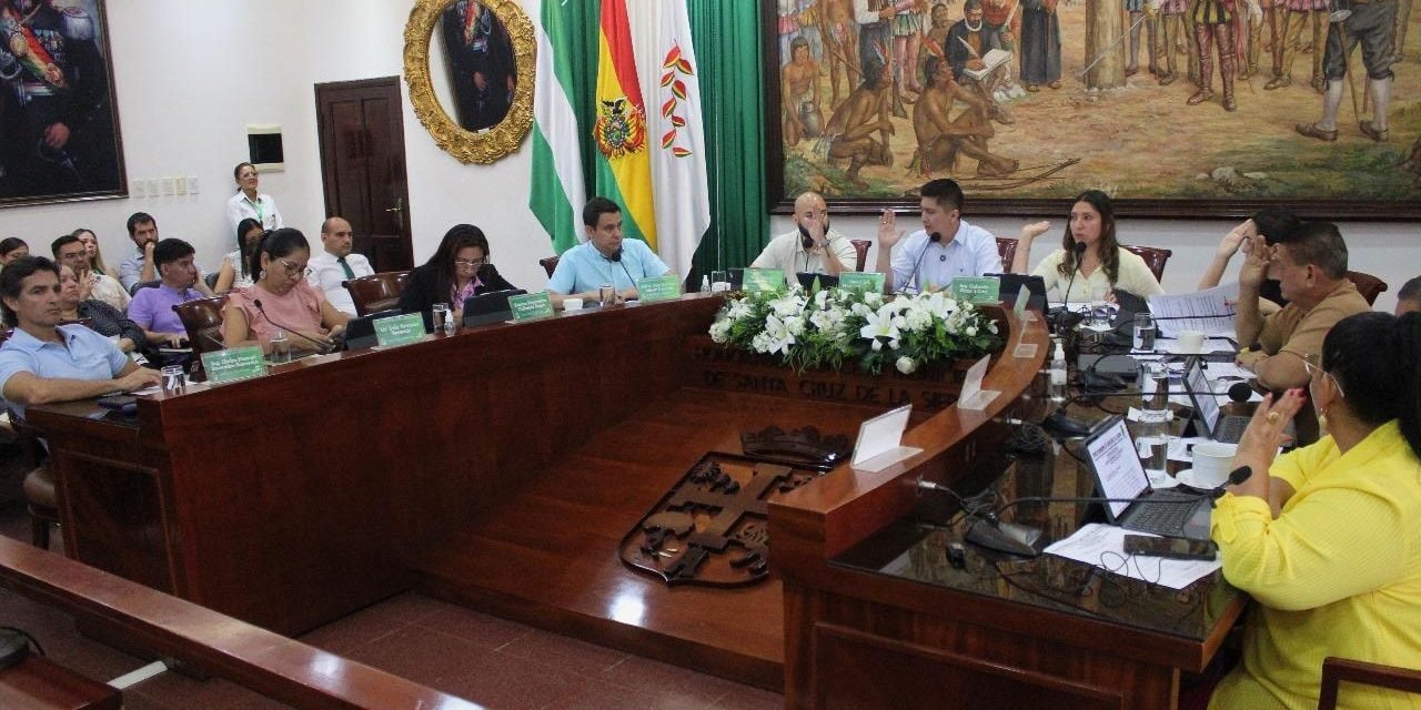 “PEGAS” MUNICIPALES: MEDRANO REVELA LISTA DE 266 FUNCIONARIOS