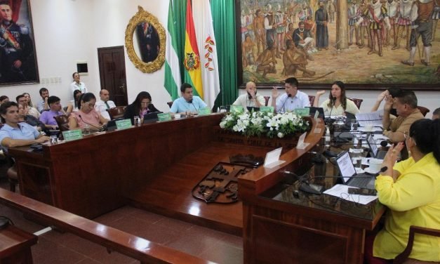 “PEGAS” MUNICIPALES: MEDRANO REVELA LISTA DE 266 FUNCIONARIOS