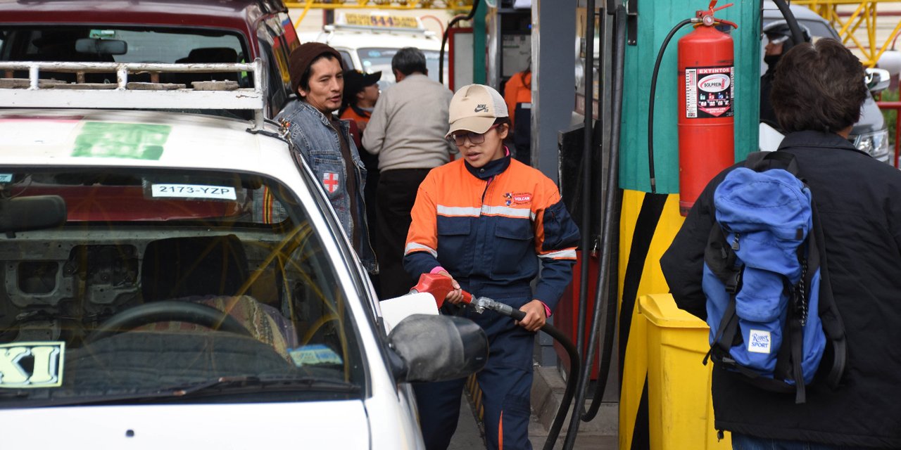 MINISTERIO DE ECONOMÍA ASEGURA PRESUPUESTO PARA IMPORTACIÓN DE COMBUSTIBLES