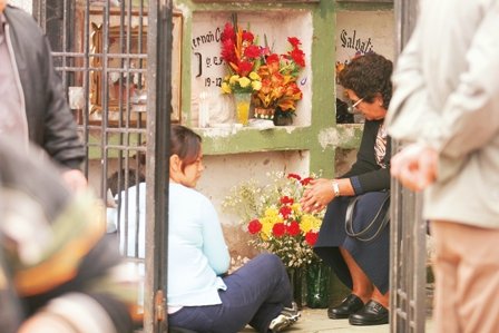 EL FERIADO DE TODOS LOS SANTOS SE TRASLADA AL LUNES 3 DE NOVIEMBRE