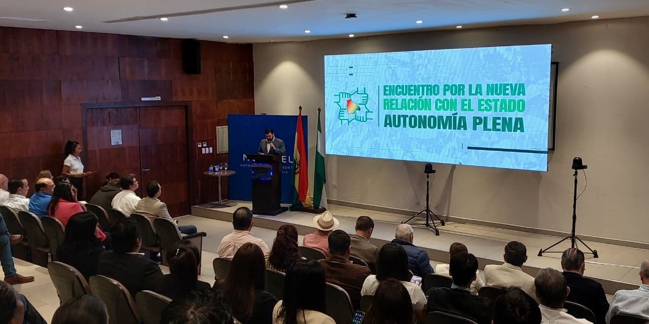 ENCUENTRO CÍVICO DEMANDÓ CAMBIOS EN LEYES CENTRALISTAS